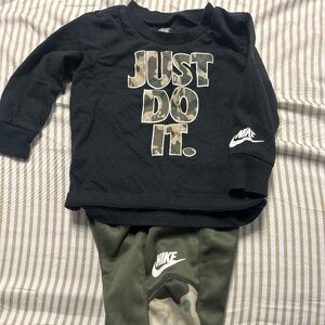 Nike 2pc set